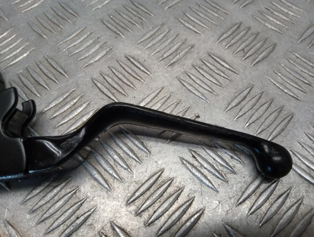 Klamka dźwignia sprzęgła HARLEY DAVIDSON DYNA STREET BOB FXDB 07-17r   PN. 38608-96