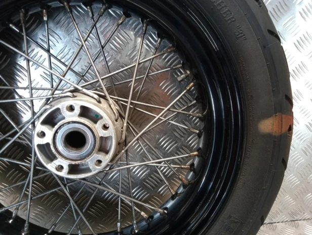 Felga koło tył J17M/CxMT4.50 HARLEY DAVIDSON DYNA STREET BOB FXDB 09-17r   PN. 41430-09A