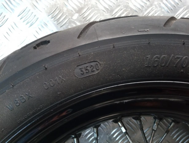 Felga koło tył J17M/CxMT4.50 HARLEY DAVIDSON DYNA STREET BOB FXDB 09-17r   PN. 41430-09A