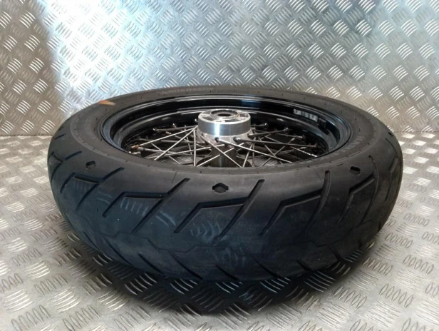 Felga koło tył J17M/CxMT4.50 HARLEY DAVIDSON DYNA STREET BOB FXDB 09-17r   PN. 41430-09A