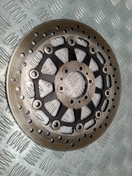 Tarcza hamulcowa przód 4.65mm VICTORY CROSS ROADS 10-14r   PN. 1911624-266