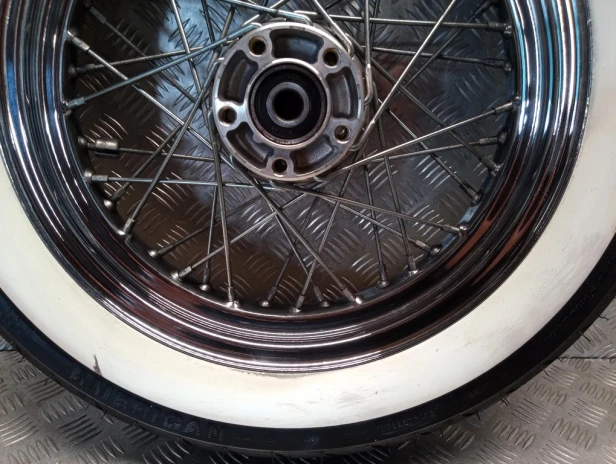 Felga koło tył J16M/CxMT3.00 HARLEY DAVIDSON SOFTAIL HERITAGE FLSTCI 00-06r   PN. 40975-05A