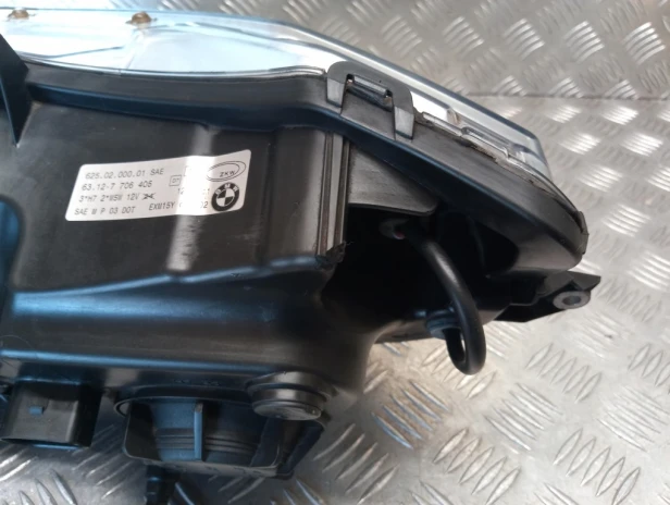 Lampa przednia reflektor BMW R 1200RT K26 10-14r   PN. 63127706405