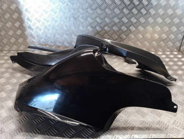 Owiewka osłona boczna lewa BMW R 1200RT K26 10-14r   PN. 46637684759