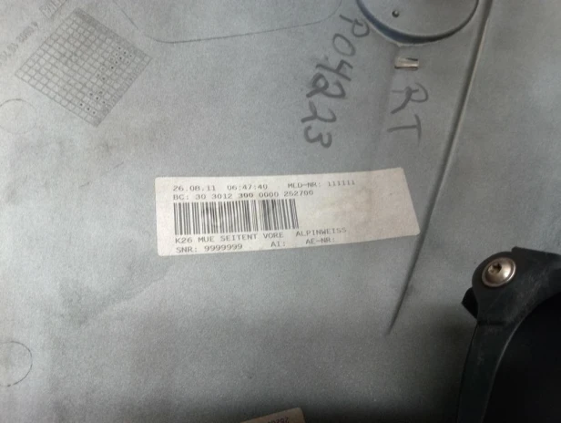 Owiewka boczna przednia prawa BMW R 1200RT K26 10-14r   PN. 46637711692
