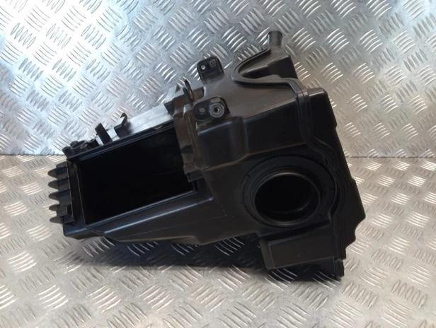 Airbox obudowa filtra powietrza BMW R 1200RT K26 10-14r   PN. 13717720045