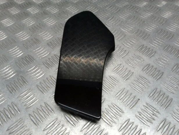 Klapka wnęki na radio BMW R 1200RT K26 10-14r   PN. 46637697923
