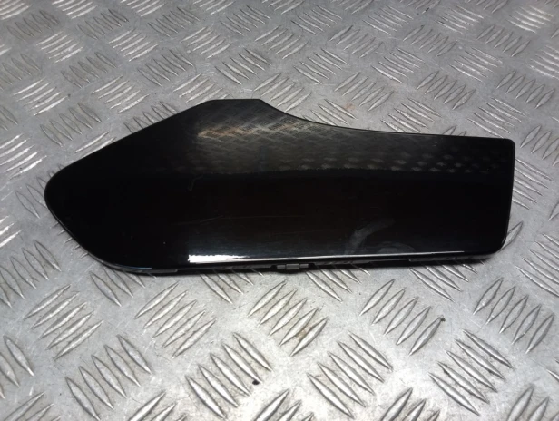 Klapka wnęki na radio BMW R 1200RT K26 10-14r   PN. 46637697923