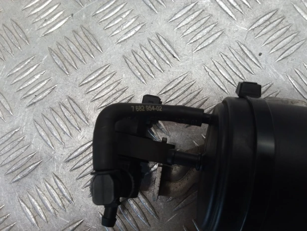 Filtr par paliwa z węglem aktywnym BMW R 1200RT K26 10-14r   PN. 16131464924