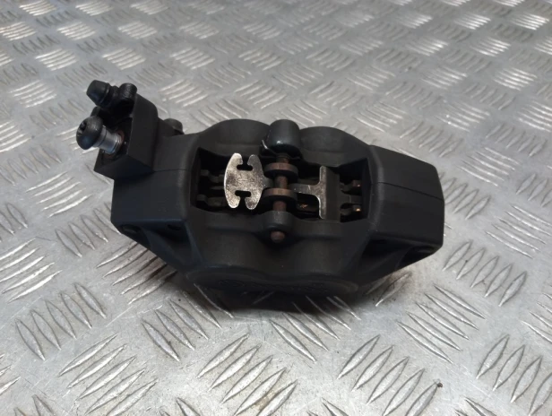 Zacisk hamulca przód prawy BMW R 1200RT K26 10-14r   PN. 34117711438