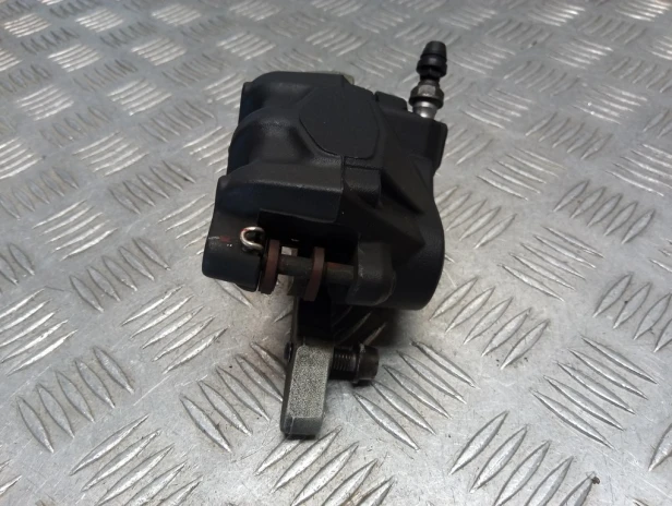 Zacisk hamulca tył BMW R 1200RT K26 10-14r   PN. 34217677603