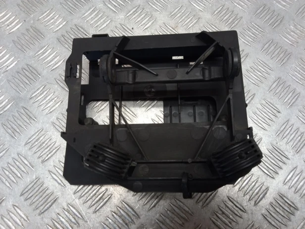 Uchwyt mocowanie modułu elektroniki BMW R 1200RT K26 10-14r   PN. 61357713858