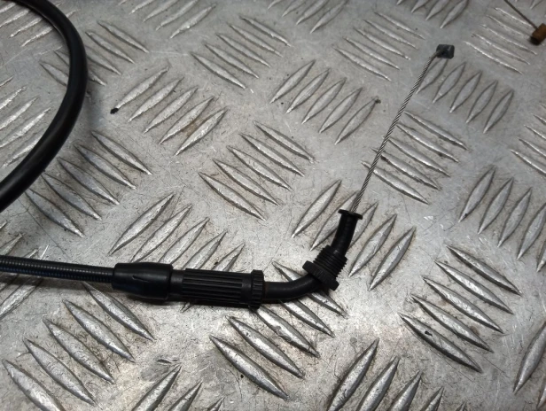 Linka cięgno gazu otwierająca BMW R 1200RT K26 10-14r   PN. 32737714761