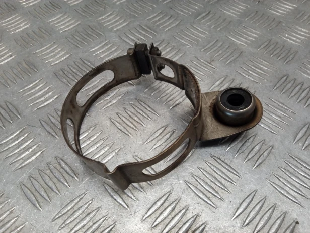 Uchwyt obejma kolektora wydechu BMW R 1200RT K26 10-14r   PN. 18117682384