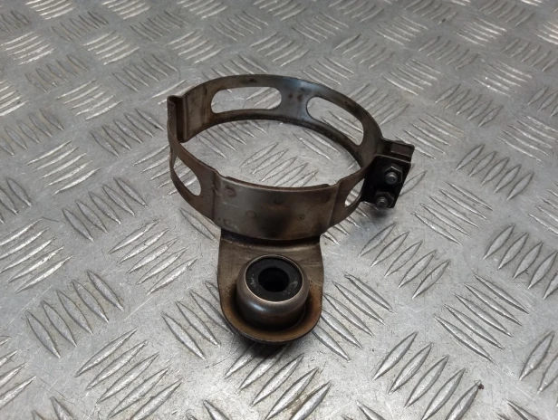 Uchwyt obejma kolektora wydechu BMW R 1200RT K26 10-14r   PN. 18117682384