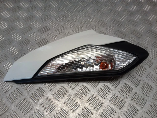 Kierunkowskaz przedni lewy BMW R 1200RT K26 10-14r   PN. 63137706407