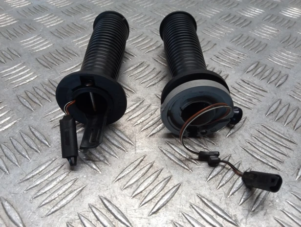 Manetki podgrzewane komplet BMW R 1200RT 10-14r   PN. 61317713247