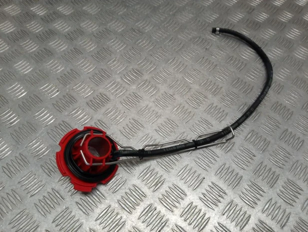Wlew zbiornika paliwa BMW R 1200RT K26 10-14r   PN. 16117708067