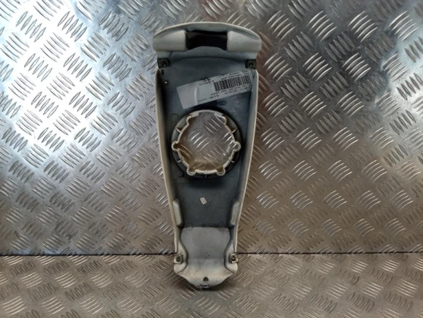 Osłona środkowa zbiornika paliwa BMW R 1200RT K26 10-14r   PN. 46637698008