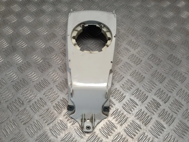 Osłona środkowa zbiornika paliwa BMW R 1200RT K26 10-14r   PN. 46637698008