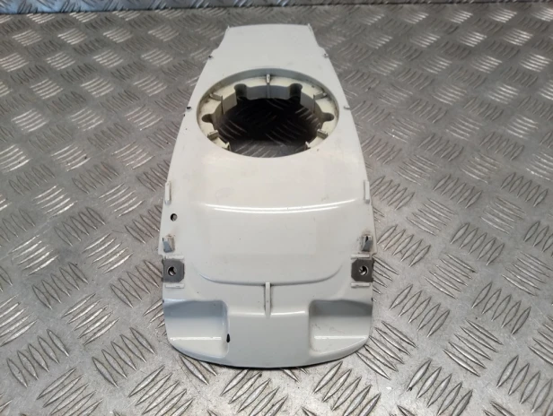 Osłona środkowa zbiornika paliwa BMW R 1200RT K26 10-14r   PN. 46637698008