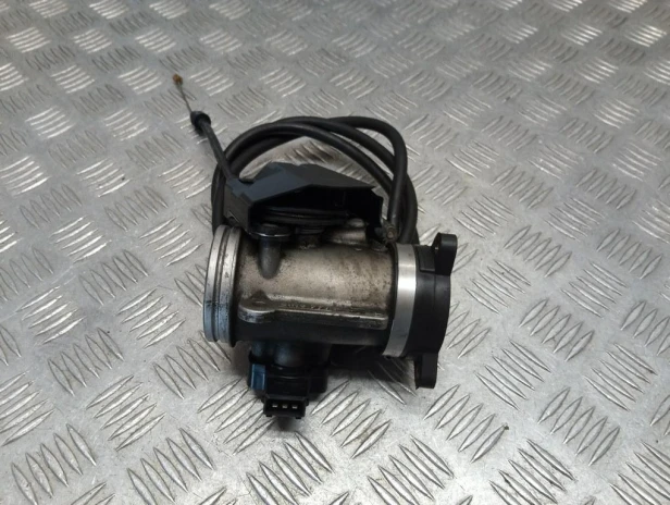 Przepustnica prawa BMW R 1200RT K26 10-14r   PN. 13547712613