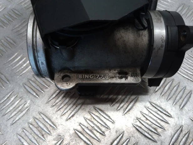 Przepustnica prawa BMW R 1200RT K26 10-14r   PN. 13547712613