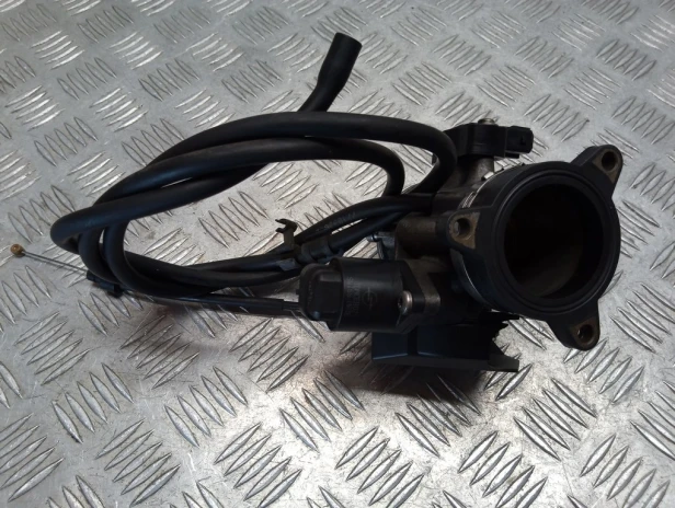 Przepustnica prawa BMW R 1200RT K26 10-14r   PN. 13547712613