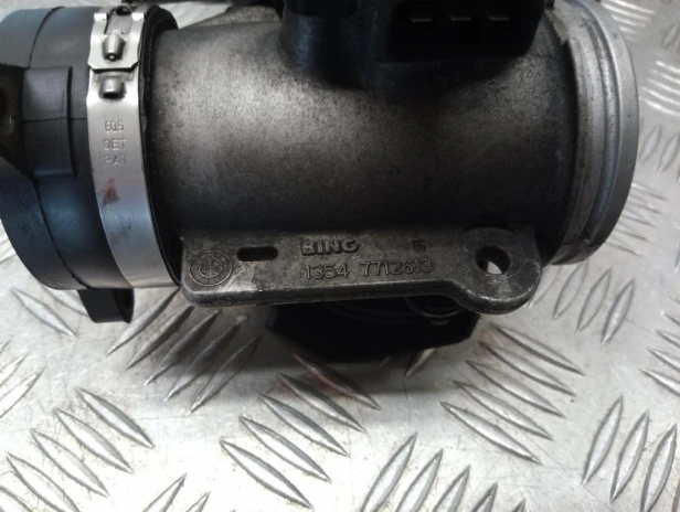 Przepustnica prawa BMW R 1200RT K26 10-14r   PN. 13547712613