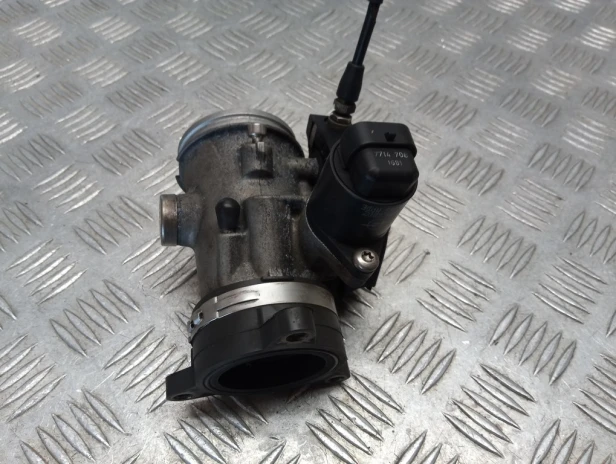 Przepustnica lewa BMW R 1200RT K26 10-14r   PN. 13547712614