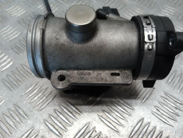 Przepustnica lewa BMW R 1200RT K26 10-14r   PN. 13547712614