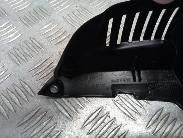 Osłona cylindra dolna lewa BMW R 1200RT K26 10-14r   PN. 12137653137