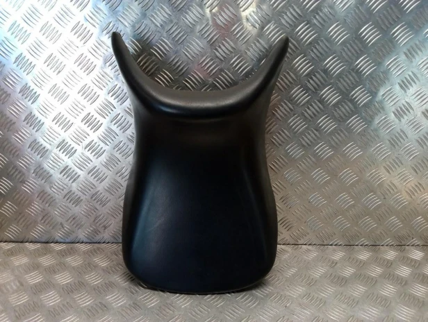 Siedzenie fotel kierowcy podgrzewany BMW R 1200RT K26 10-14r   PN. 06327681684