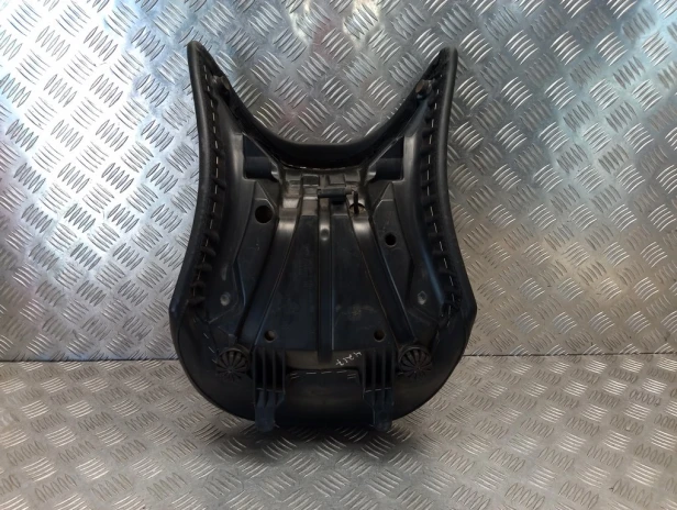 Siedzenie fotel kierowcy podgrzewany BMW R 1200RT K26 10-14r   PN. 06327681684