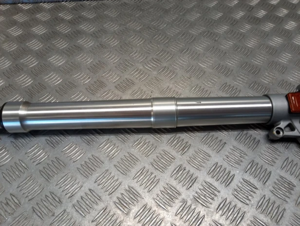 Laga zawieszenia przód prawa BMW R 1200RT K26 10-14r   PN. 31427729226