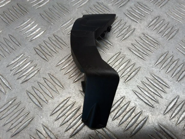 Osłona cewek zapłonowych lewa prawa BMW R 1200RT K26 10-14r   PN. 11127718149
