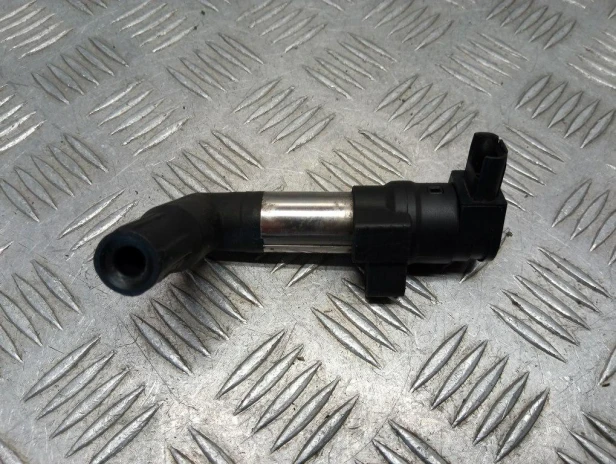 Cewka zapłonowa kątowa lewa BMW R 1200RT K26 10-14r   PN. 12138520173