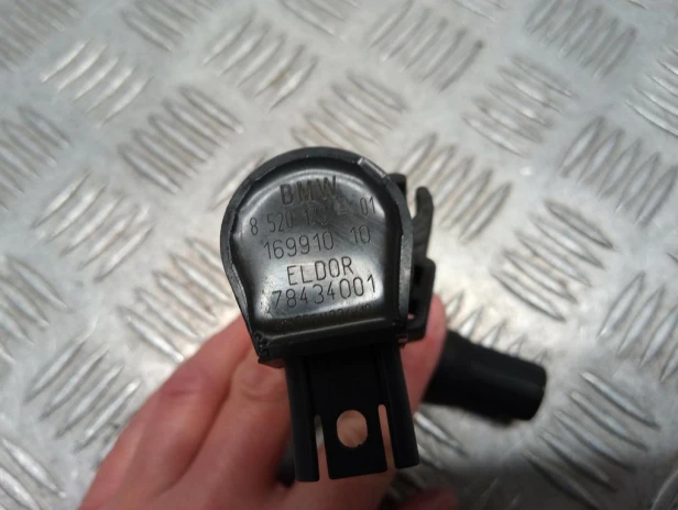 Cewka zapłonowa kątowa lewa BMW R 1200RT K26 10-14r   PN. 12138520173