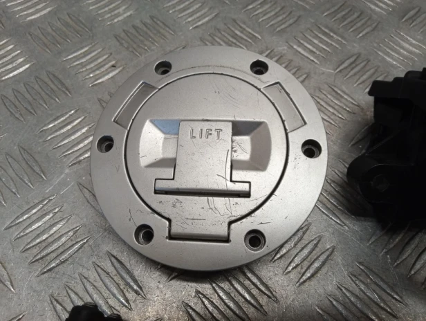 Stacyjka, korek paliwa zamki, moduły BMW R 1200RT K26 10-14r   PN. 61318543110