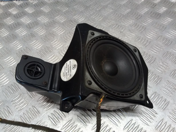 Głośnik lewy BMW R 1200RT K26 10-14r   PN. 65137682071