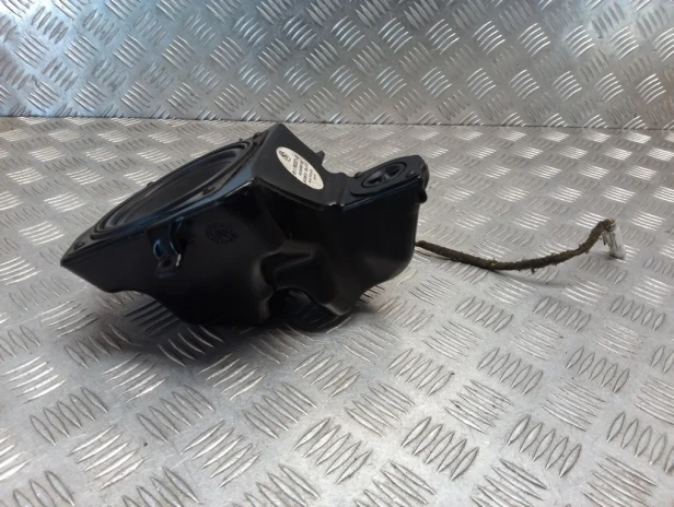 Głośnik lewy BMW R 1200RT K26 10-14r   PN. 65137682071