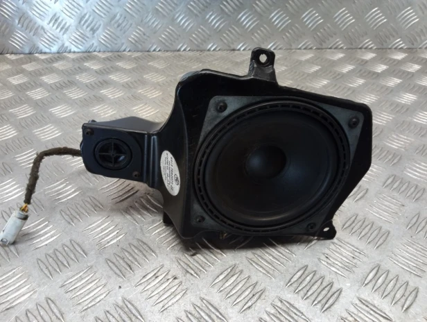 Głośnik lewy BMW R 1200RT K26 10-14r   PN. 65137682071