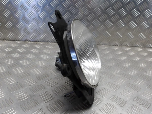 Lampa przednia reflektor YAMAHA XVZ 1300 ROYAL STAR VENTURE 99-13r   PN. 4XY-84300-00