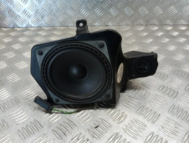 Głośnik prawy BMW R 1200RT K26 10-14r   PN. 65137682072