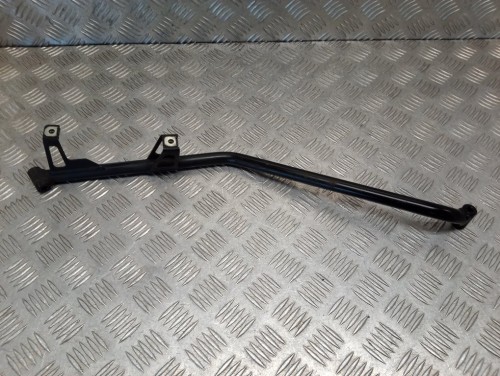 Stelaż wspornik prawy owiewki silnika BMW R 1200RT K26 10-14r   PN. 46637711657