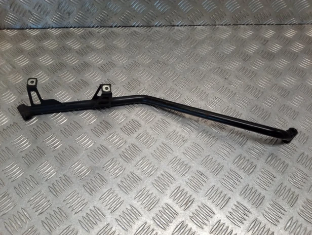Stelaż wspornik prawy owiewki silnika BMW R 1200RT K26 10-14r   PN. 46637711657