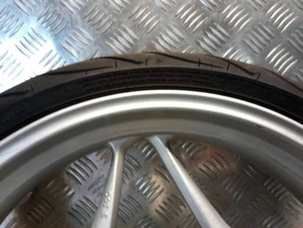 Felga koło przód J17M/CxMT3.50 BMW R 1200RT K26 10-14r   PN. 36317696159