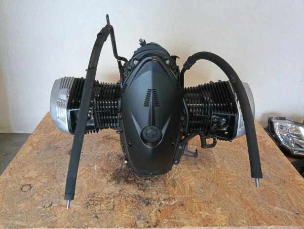 Silnik kompletny skrzynia biegów BMW R 1200RT K26 10-14r   PN. 11007716691