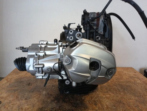 Silnik kompletny skrzynia biegów BMW R 1200RT K26 10-14r   PN. 11007716691