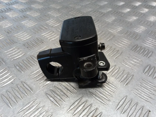 Pompa hamulca przód YAMAHA XVS 950 MIDNIGHT STAR 09-17r   PN. 5S7-25870-01